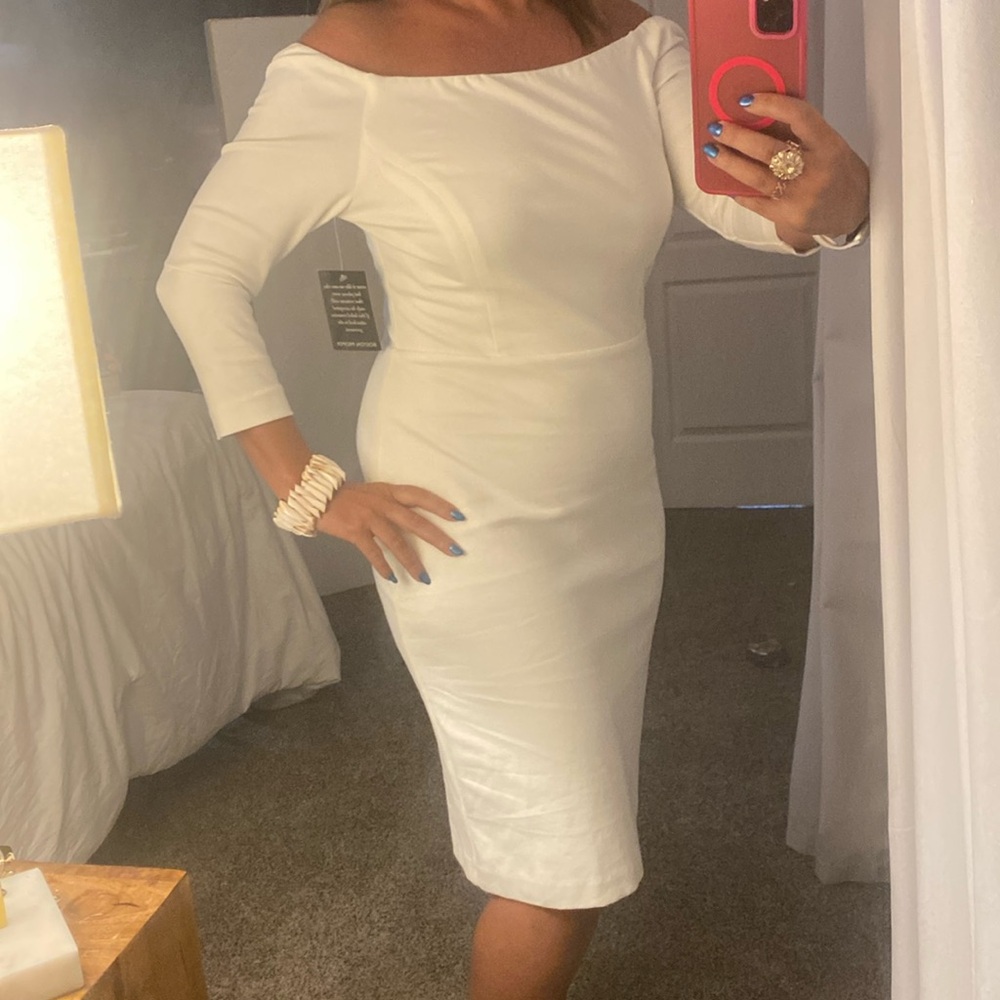 Boston Proper NWT 🆕 Off White/White off the shoulder lined fitted dress